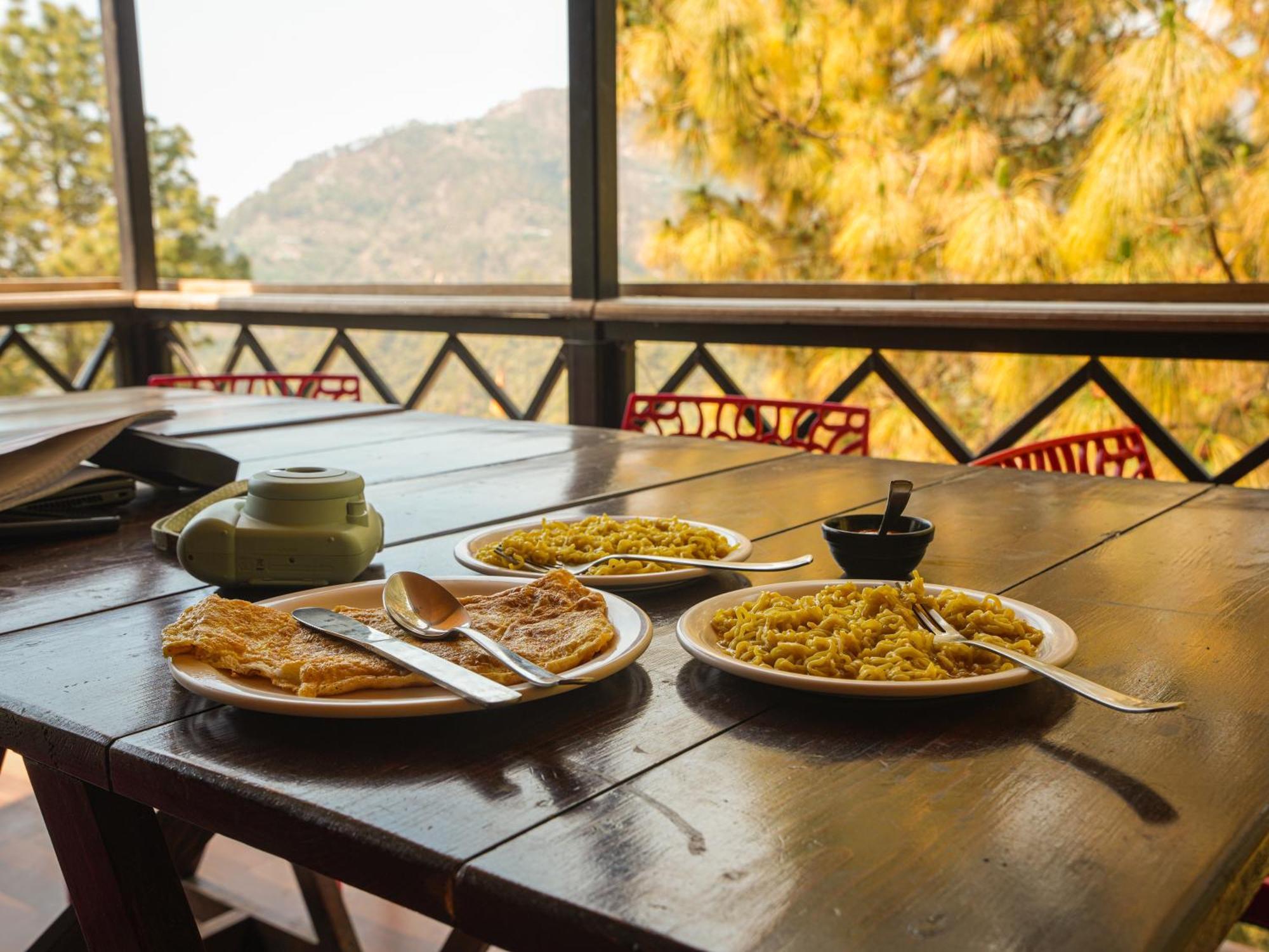 Hotel Thehimalayanliving Whistling Pines à Mukteshwar Extérieur photo