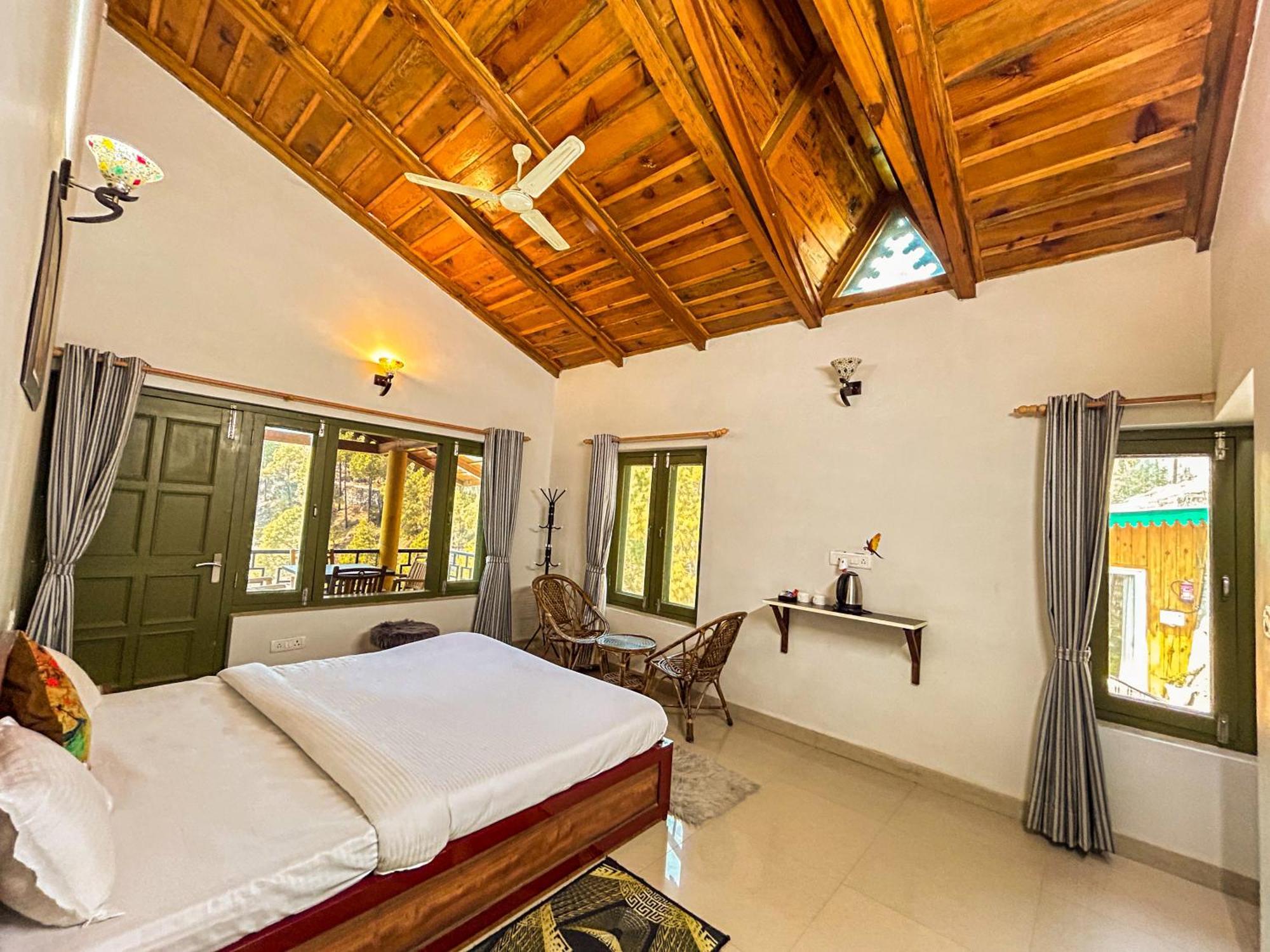 Hotel Thehimalayanliving Whistling Pines à Mukteshwar Extérieur photo