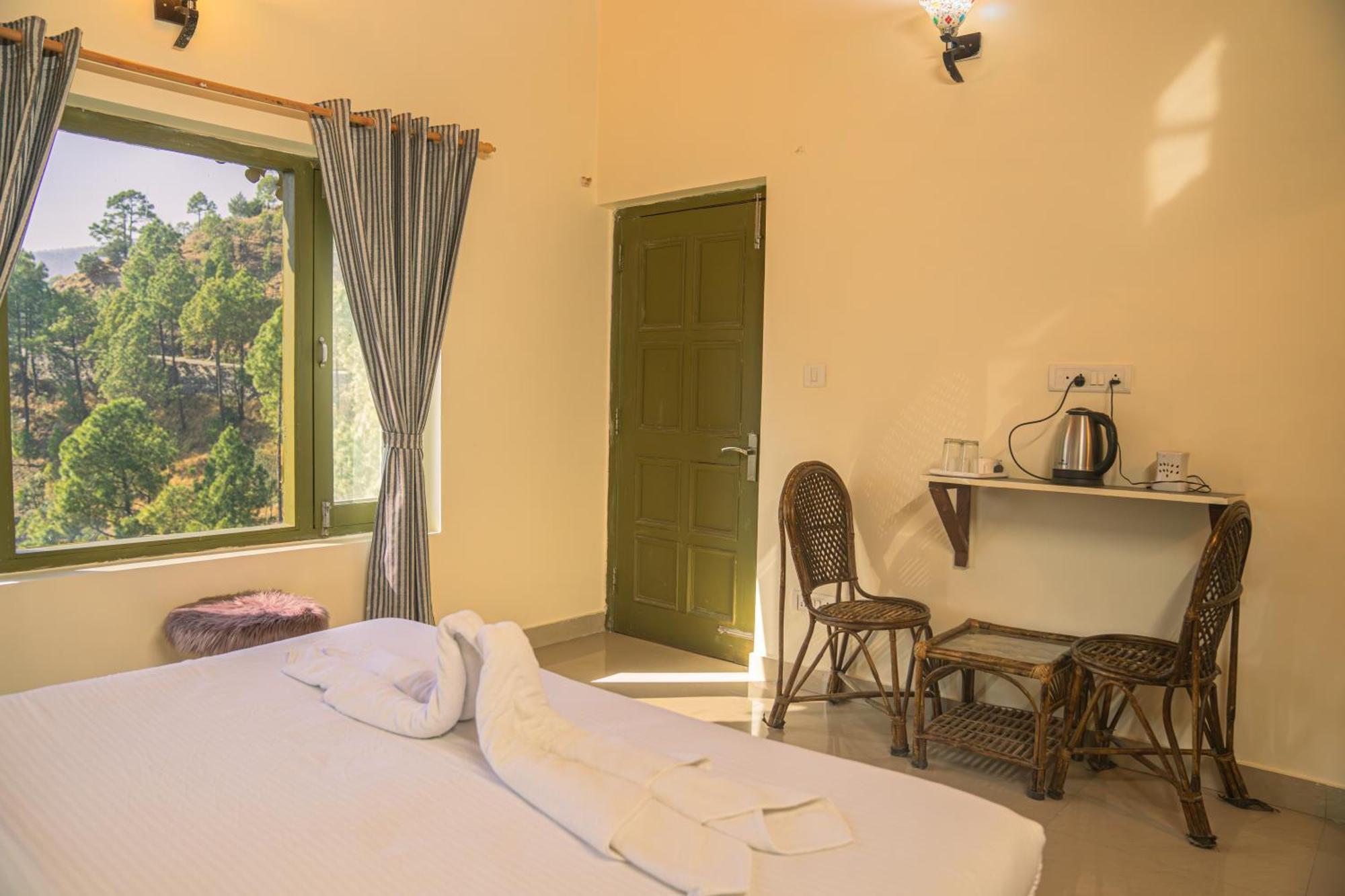 Hotel Thehimalayanliving Whistling Pines à Mukteshwar Extérieur photo